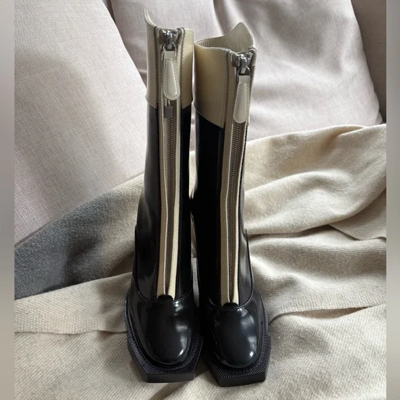 NEW Alexander McQueen Black Cream Patent Leather Mid-Calf Heeled Boots 36 6 5.5 - Picture 5 of 10